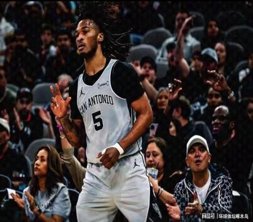 中超及国家,队纷纷借鉴,海港队角球,世界杯预选赛,2026世界杯,预选赛赛程,球队动态,最新消息