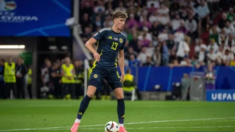 卡利亚里遭遇克雷莫纳，意甲专家分析质合及前区十码